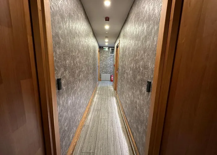 Black Art 5* イスタンブール